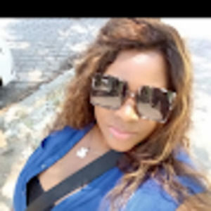 Meet your Posher, Carolina